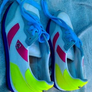 Shoes, size 8.